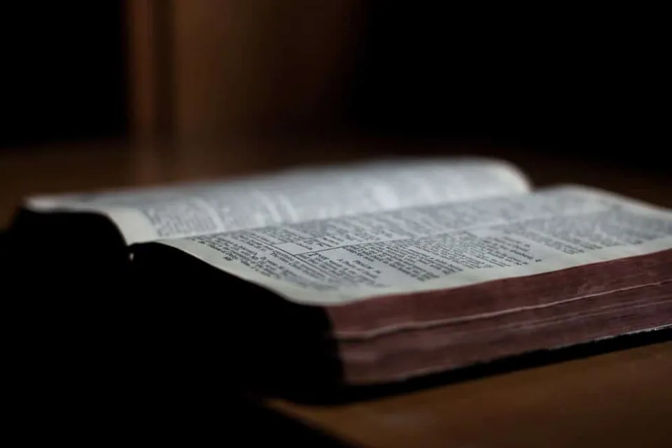 Open Bible