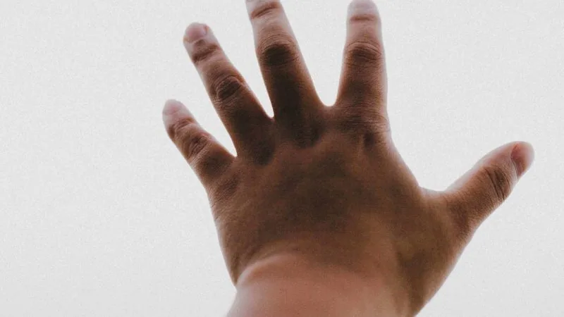 Hand
